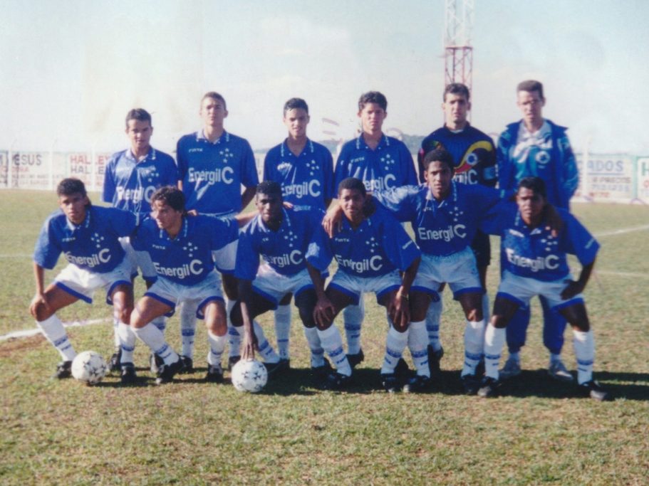 1996: Cruzeiro juniores sub-20 (Achter vlnr.: Donizette Amorim, Marcio, Mauricio, Rodrigo Anicete, Rodrigo Posso & André. Voor vlnr.: Alex, Dé, Reginaldo, Ricardo, Alexandre & Euler.)